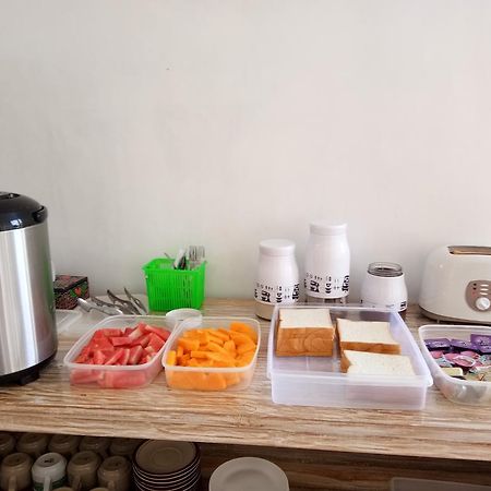 Temuku Guest House Canggu  Exterior photo