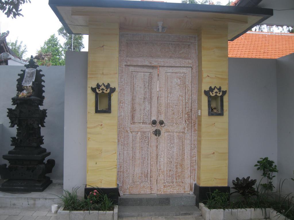 Temuku Guest House Canggu  Exterior photo